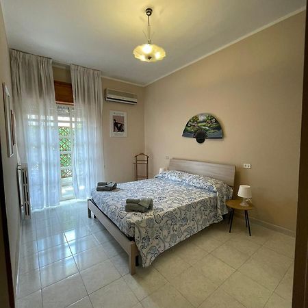 Casa Elena Apartment Cagliari Luaran gambar