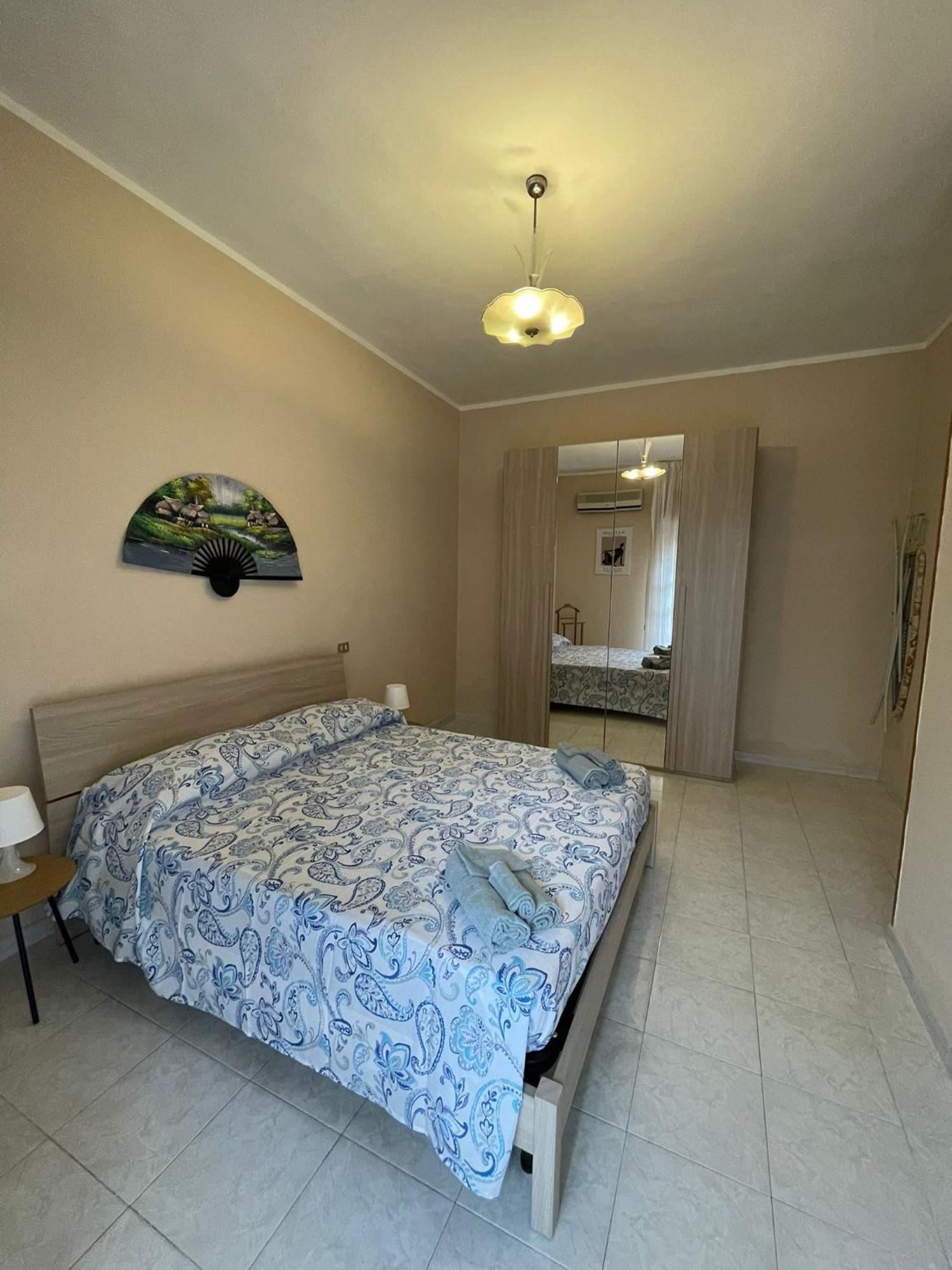 Casa Elena Apartment Cagliari Luaran gambar